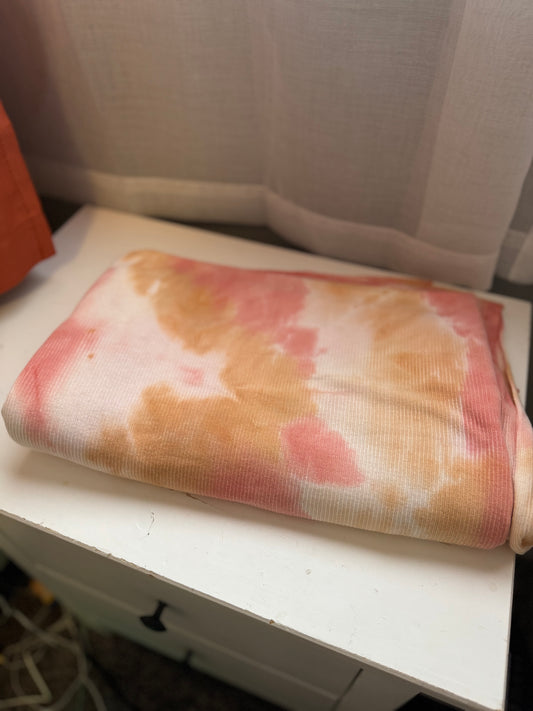 Fabric- ribbed tie dye