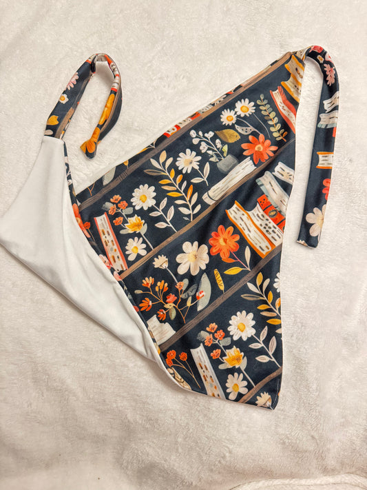Bookshelf Floral Headscarf