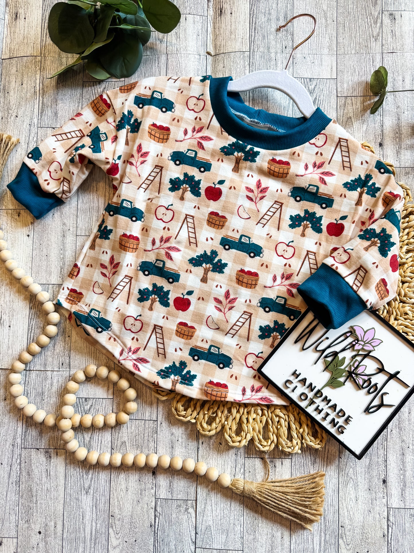 RTS- apple picking dolman